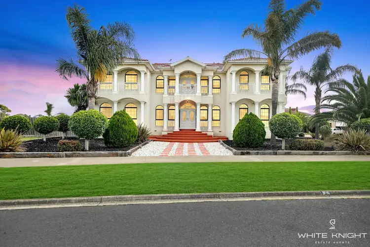 21 Sandpiper Drive, Taylors Lakes VIC 3038
