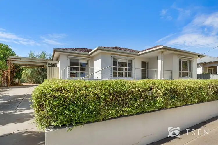 35 Hamlet Street, Quarry Hill VIC 3550