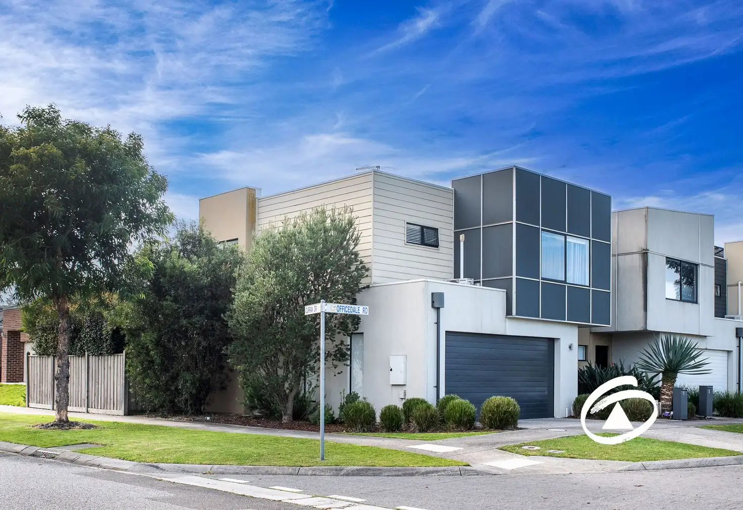 Main view of Homely townhouse listing, 1 Officedale Rd, Officer VIC 3809