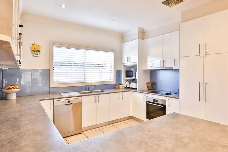 Fifth view of Homely house listing, 12 Villiva Drive, Mildura VIC 3500