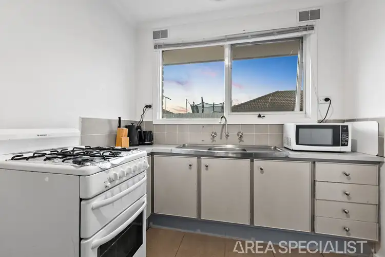 Sixth view of Homely unit listing, 2/2 Fairfield Street, Cranbourne VIC 3977