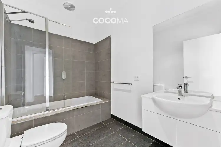 Fourth view of Homely townhouse listing, 18/5 Annafee Avenue, Keysborough VIC 3173