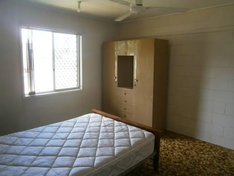 Fourth view of Homely unit listing, Unit 4/301 Waterloo Street, Frenchville QLD 4701
