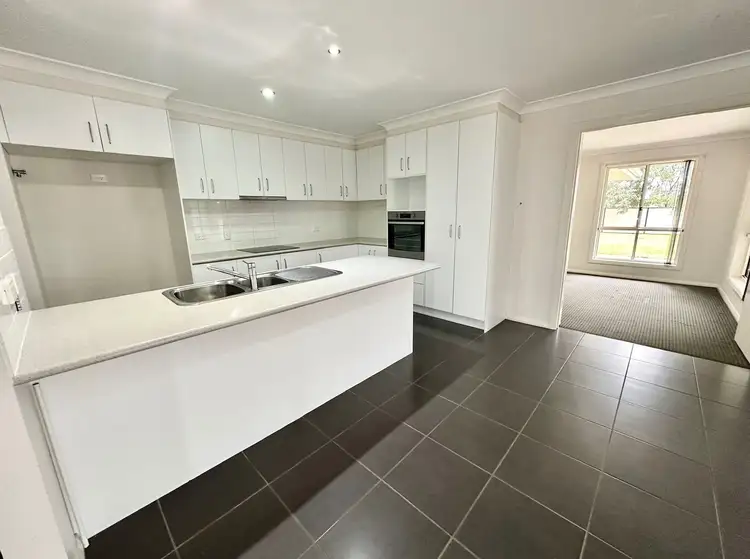 Fifth view of Homely house listing, 33 Gower Street,, Chinchilla QLD 4413