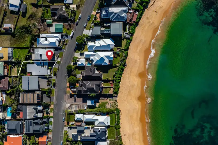 19 Werrina Parade, Blue Bay NSW 2261