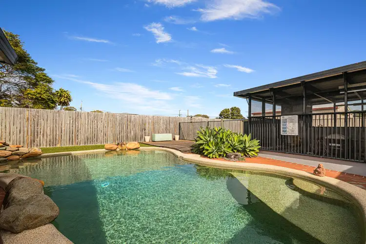 36 Kingfisher Drive, Bongaree QLD 4507