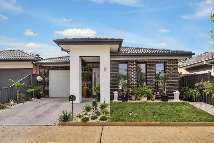 41 Westbury Avenue, Rockbank VIC 3335