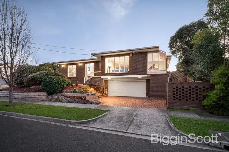 5 Debra Way, Doncaster East VIC 3109
