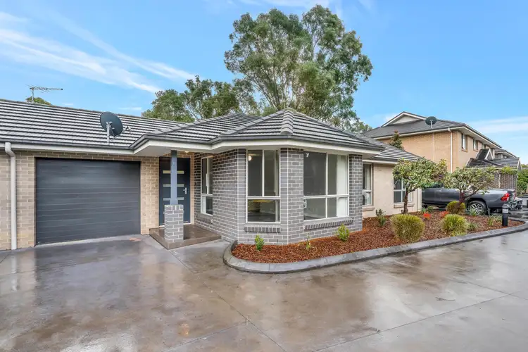 16/44 Gumdale Avenue, St Johns Park NSW 2176