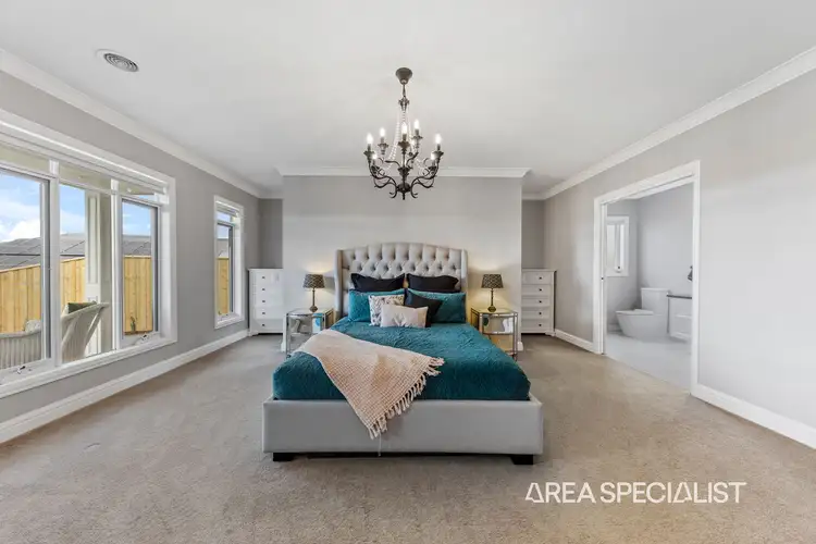 Fifth view of Homely house listing, 4 Harrods Close, Drouin VIC 3818