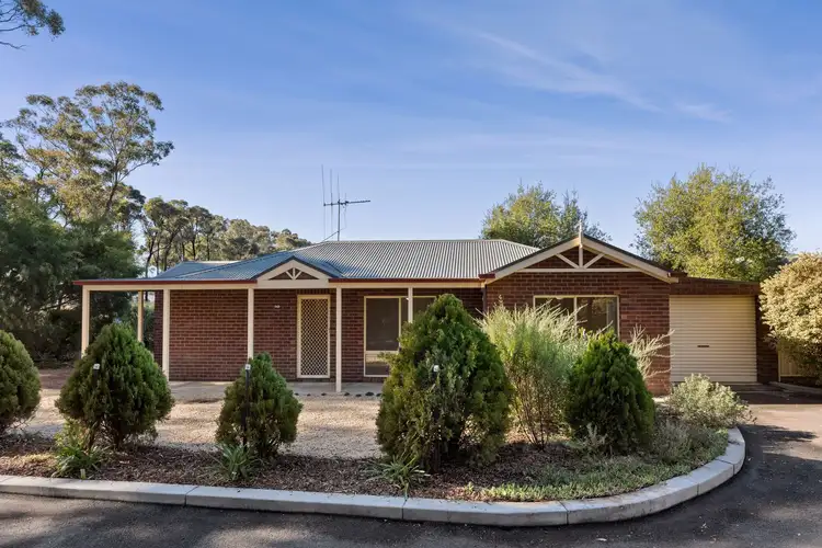 Main view of Homely house listing, 1/25 Ennor Place, Kangaroo Flat VIC 3555