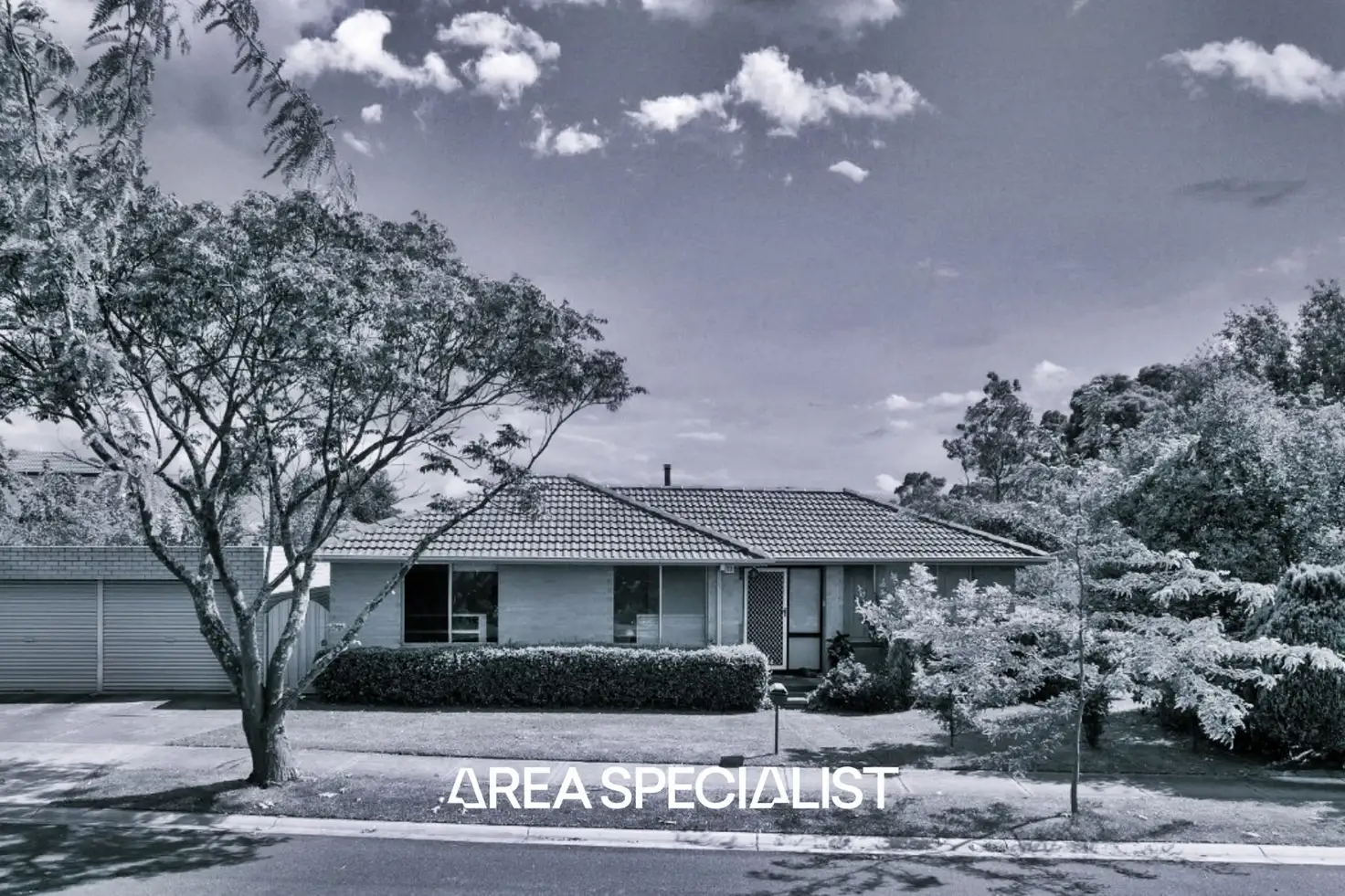 Main view of Homely house listing, 33 Ambleside Crescent, Berwick VIC 3806