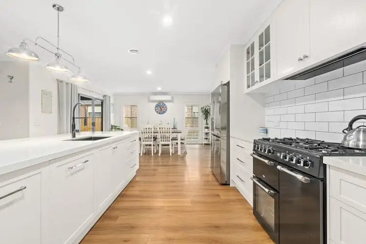 Sixth view of Homely house listing, 10 Summerhill Road, Traralgon VIC 3844