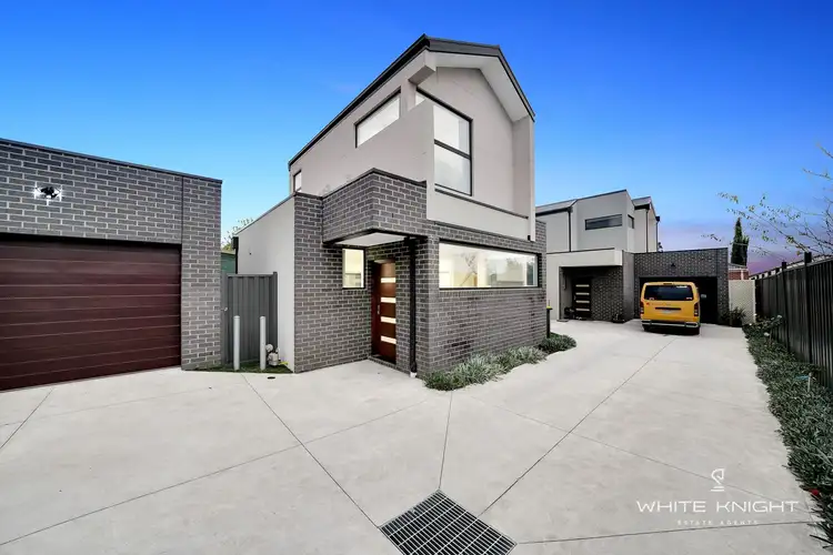 2/5 Kingsley Street, St Albans VIC 3021