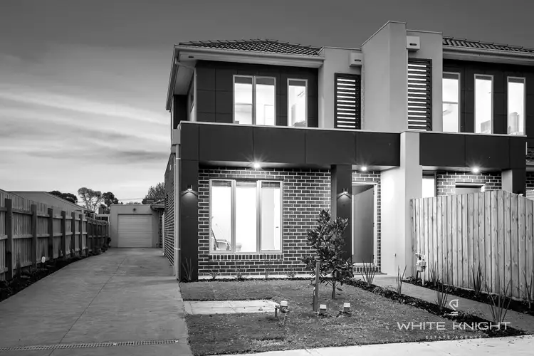 Main view of Homely townhouse listing, 1/20 Thomas Street, St Albans VIC 3021