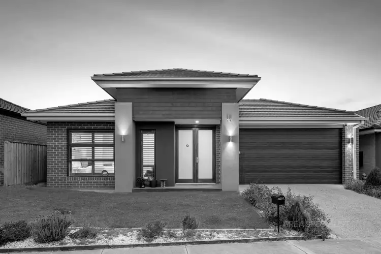 10 Lumley Circuit, Werribee VIC 3030