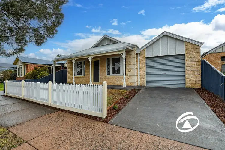 Main view of Homely house listing, 20 Laurina Link, Pakenham VIC 3810