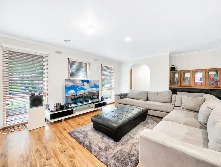 Sixth view of Homely house listing, 98 Endeavour Drive, Cranbourne North VIC 3977