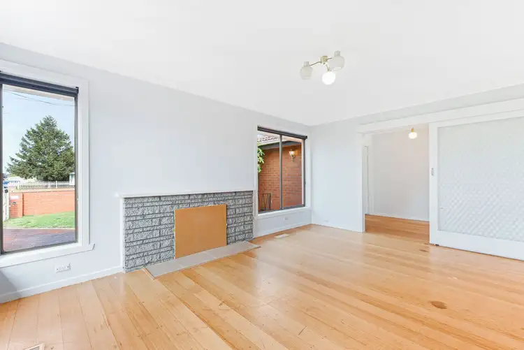 Second view of Homely house listing, 5 Cornwall Avenue, Keysborough VIC 3173