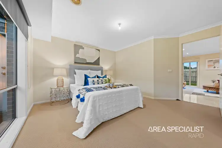 Fifth view of Homely house listing, 11 Merion Vista, Cranbourne VIC 3977