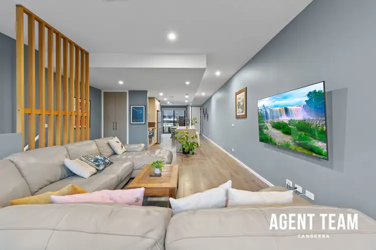53 Cynthea Teague Crescent, Greenway ACT 2900