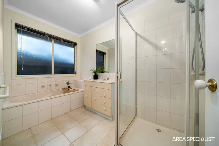 Seventh view of Homely house listing, 24 Lindsay Crescent, Lynbrook VIC 3975