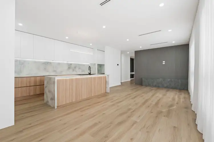 65 Darwinia Drive, Mickleham VIC 3064