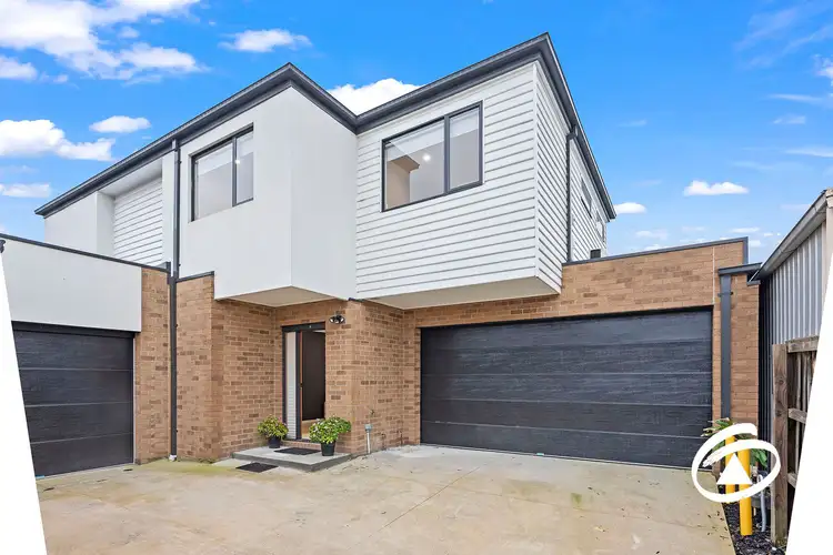 Second view of Homely house listing, 2/3 Pollina Close, Hampton Park VIC 3976