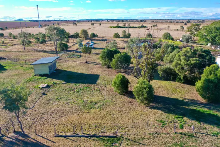 Jubilee Avenue, Dulacca QLD 4425