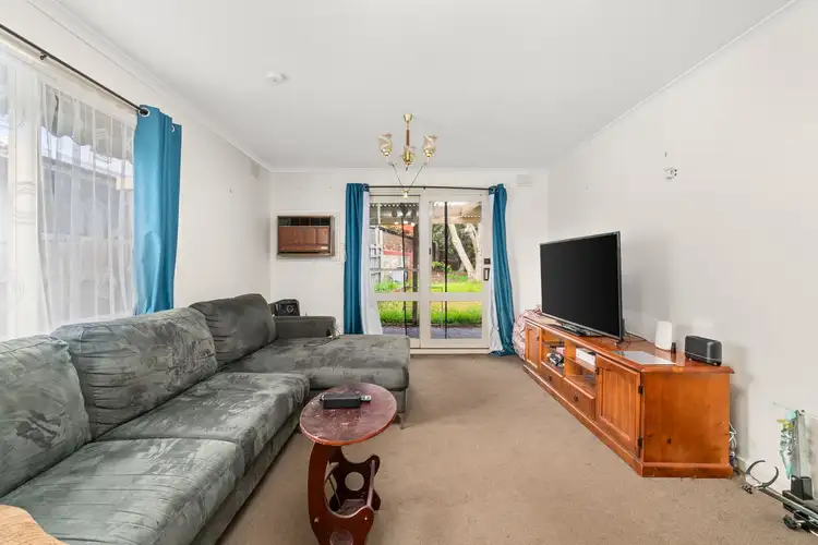 Fifth view of Homely house listing, 8 Welch Court, Traralgon VIC 3844