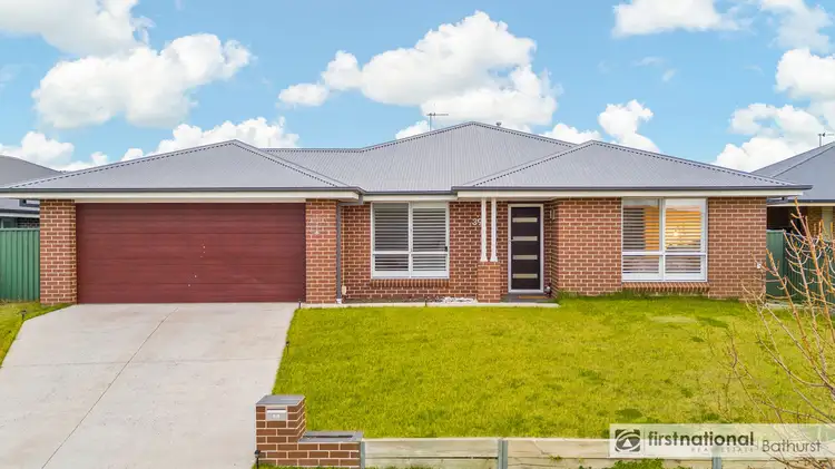 Main view of Homely house listing, 39 Emerald Drive, Kelso NSW 2795