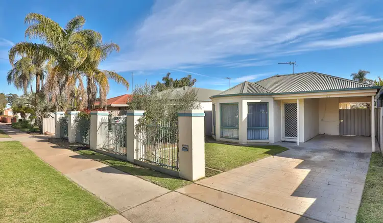 Main view of Homely townhouse listing, 177 Ontario Avenue, Mildura VIC 3500