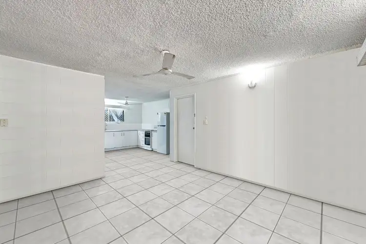 1/6 Albert Street, Cranbrook QLD 4814