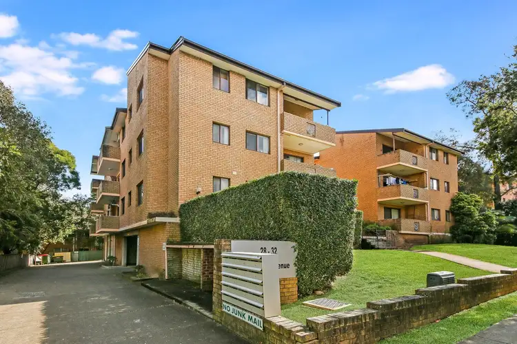 Main view of Homely unit listing, 4/28-30 Weigand Avenue, Bankstown NSW 2200