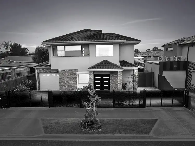 34 Clarke Avenue, St Albans VIC 3021