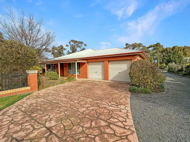 112 Majorca Road, Maryborough VIC 3465