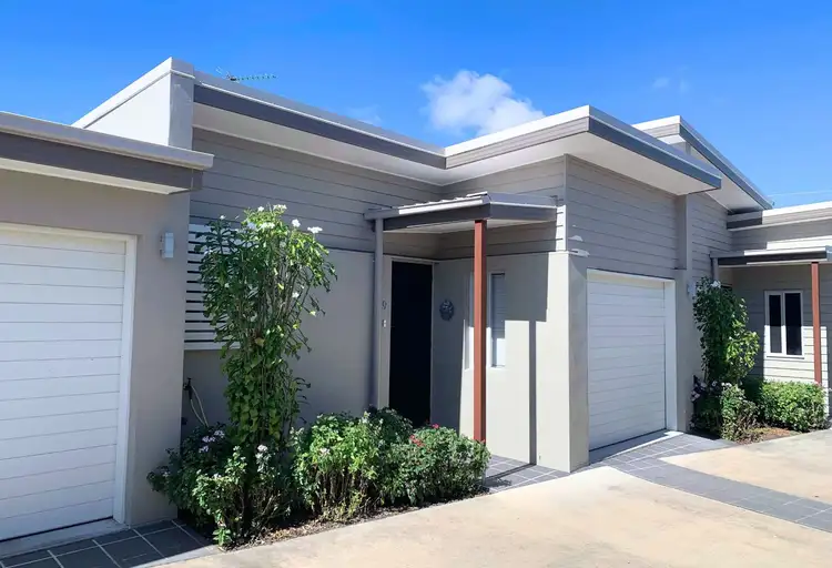 Unit 9/138 Cypress Street, Urangan QLD 4655
