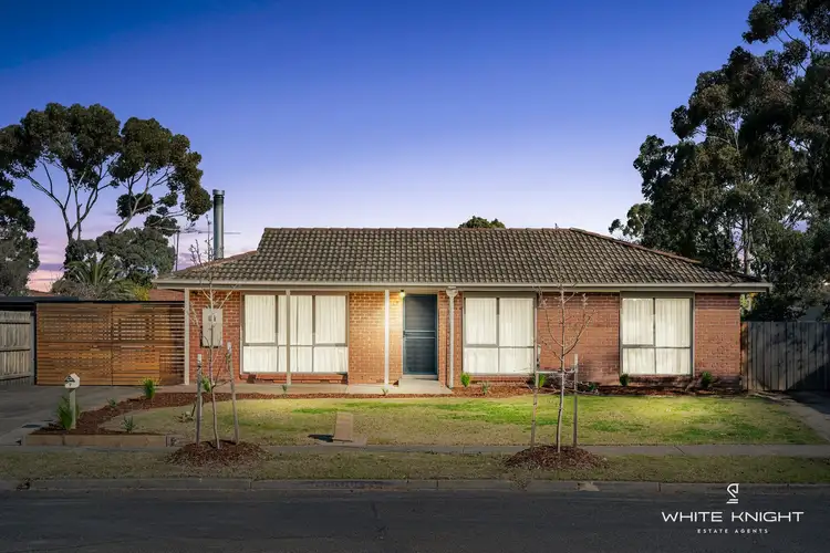 Second view of Homely house listing, 7 Elba Place, Keilor Downs VIC 3038
