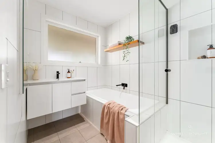 Fourth view of Homely house listing, 7 Elba Place, Keilor Downs VIC 3038