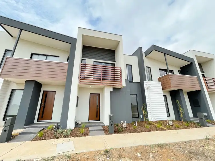Main view of Homely townhouse listing, 8 Plantation Walk, Deanside VIC 3336