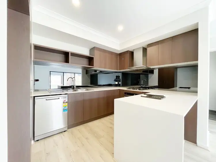 Fourth view of Homely townhouse listing, 8 Plantation Walk, Deanside VIC 3336