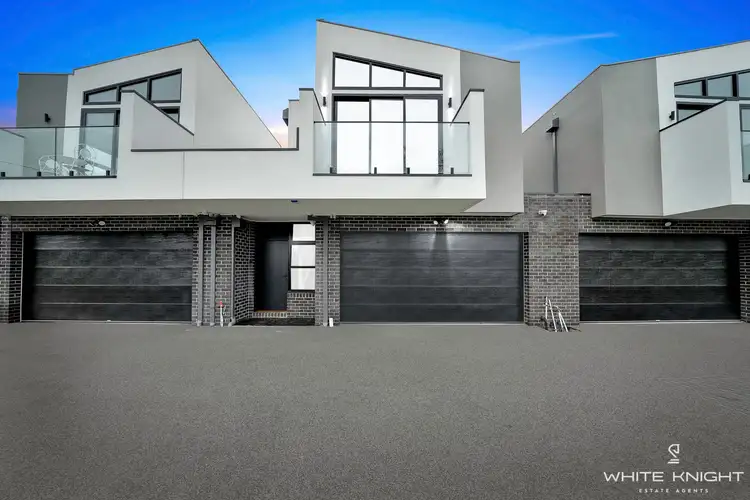 Second view of Homely townhouse listing, 2/39 Disraeli Street, St Albans VIC 3021