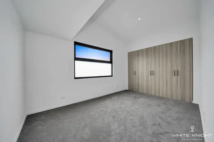 Third view of Homely townhouse listing, 2/39 Disraeli Street, St Albans VIC 3021