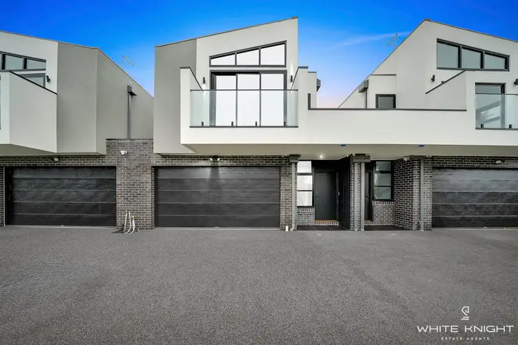 Second view of Homely townhouse listing, 3/39 Disraeli Street, St Albans VIC 3021