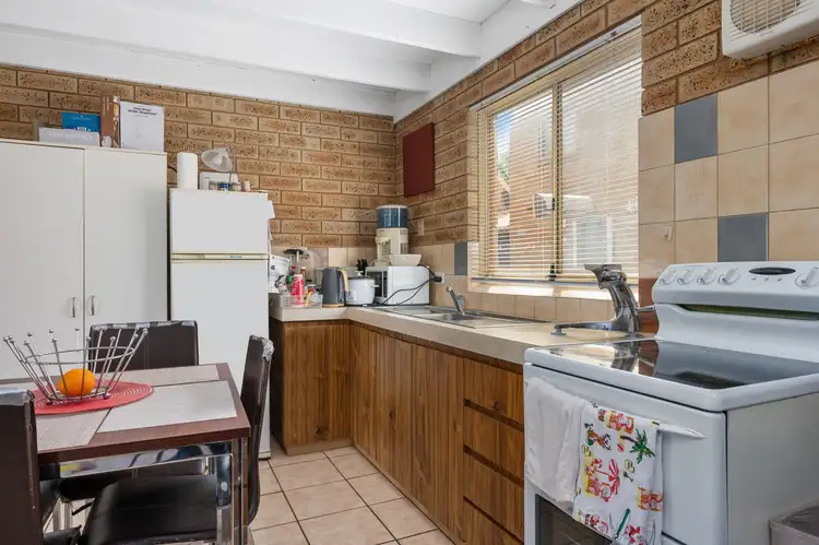 Sixth view of Homely unit listing, 1/4 Carrington Street, South Kalgoorlie WA 6430