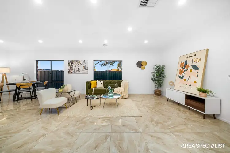 Fourth view of Homely house listing, 2 Quattro Avenue, Cranbourne East VIC 3977