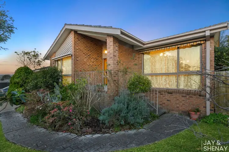 Second view of Homely house listing, 2 Rokewood Court, Endeavour Hills VIC 3802