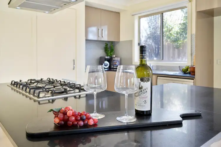 Fifth view of Homely house listing, 2 Hollybrook Street, Melton South VIC 3338