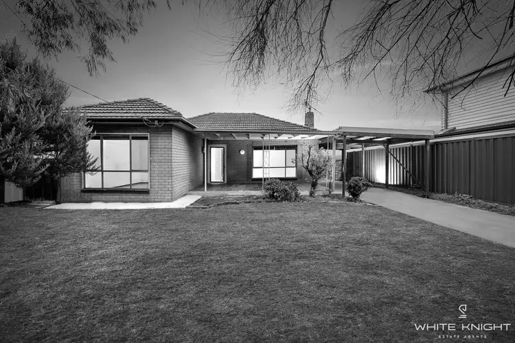 2 Baynton Avenue, Sunshine North VIC 3020