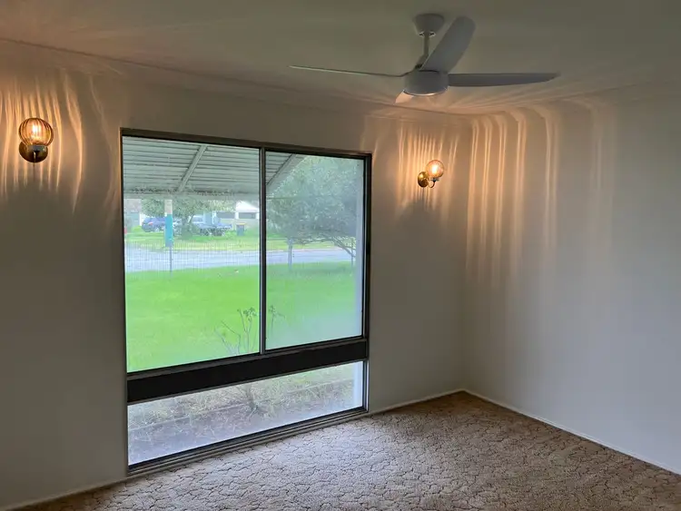 Second view of Homely house listing, 5 Isandra Close, Pinjarra WA 6208